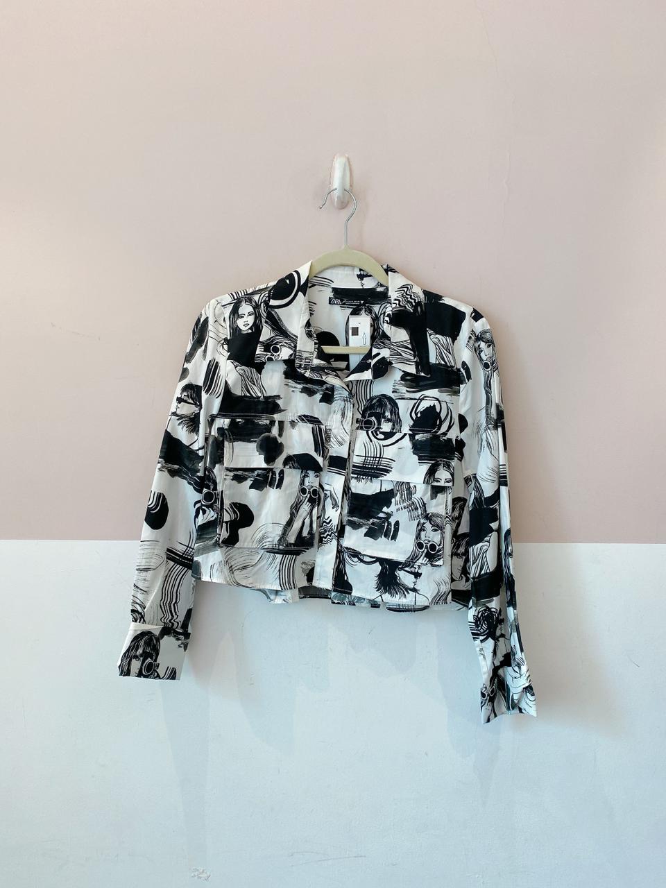 Blusa estampada P&B Zara P