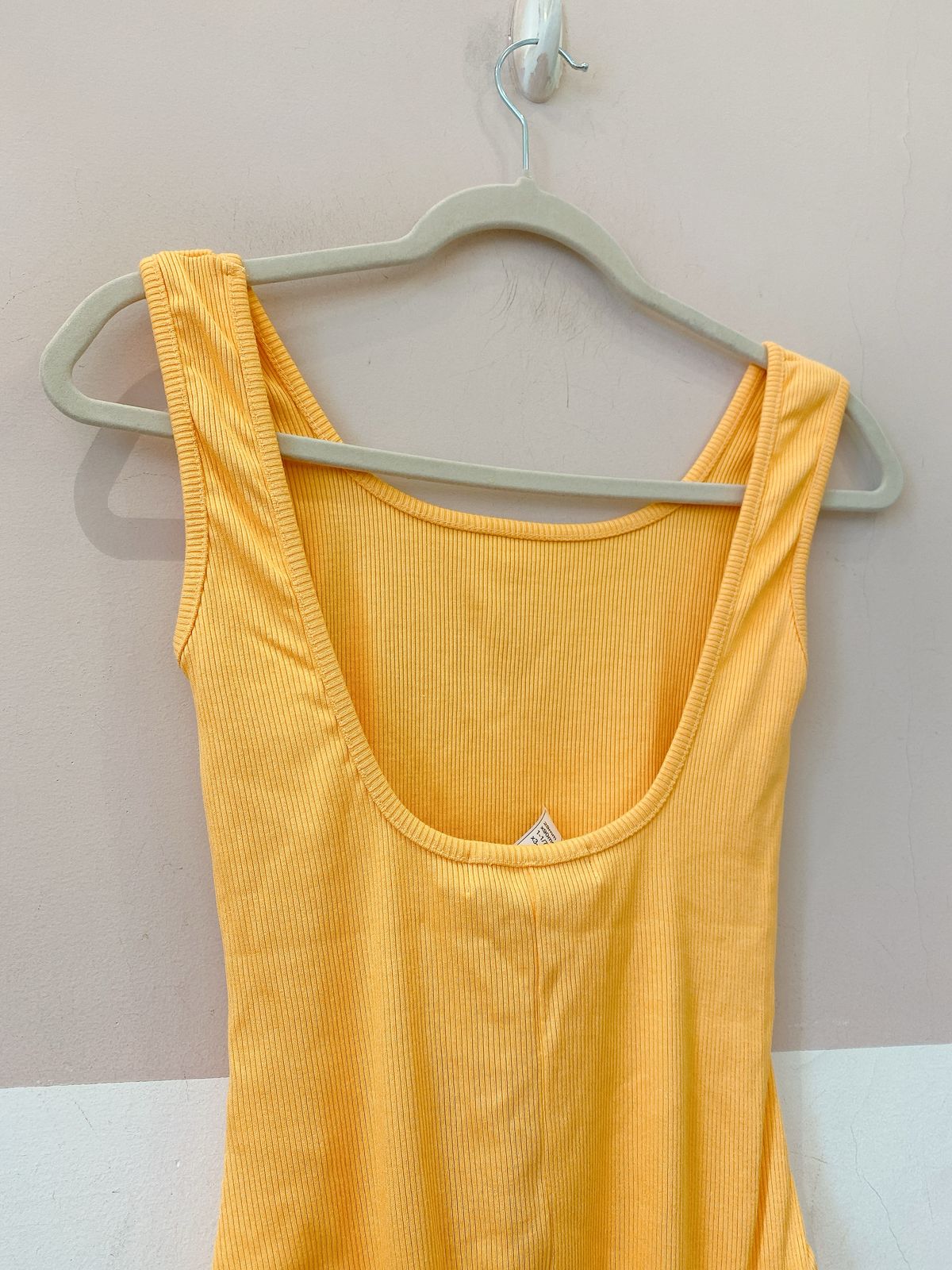 Body canelado coral Pitta M