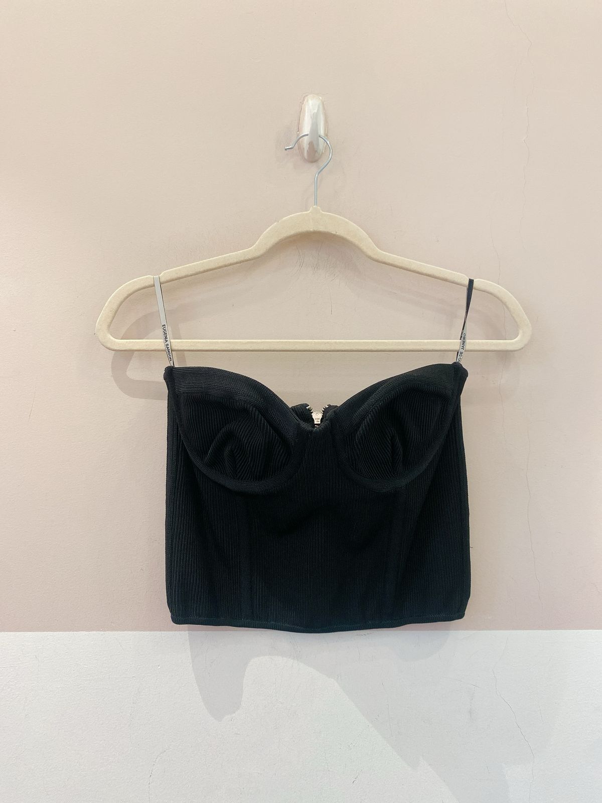 Body preto A. Niemeyer M