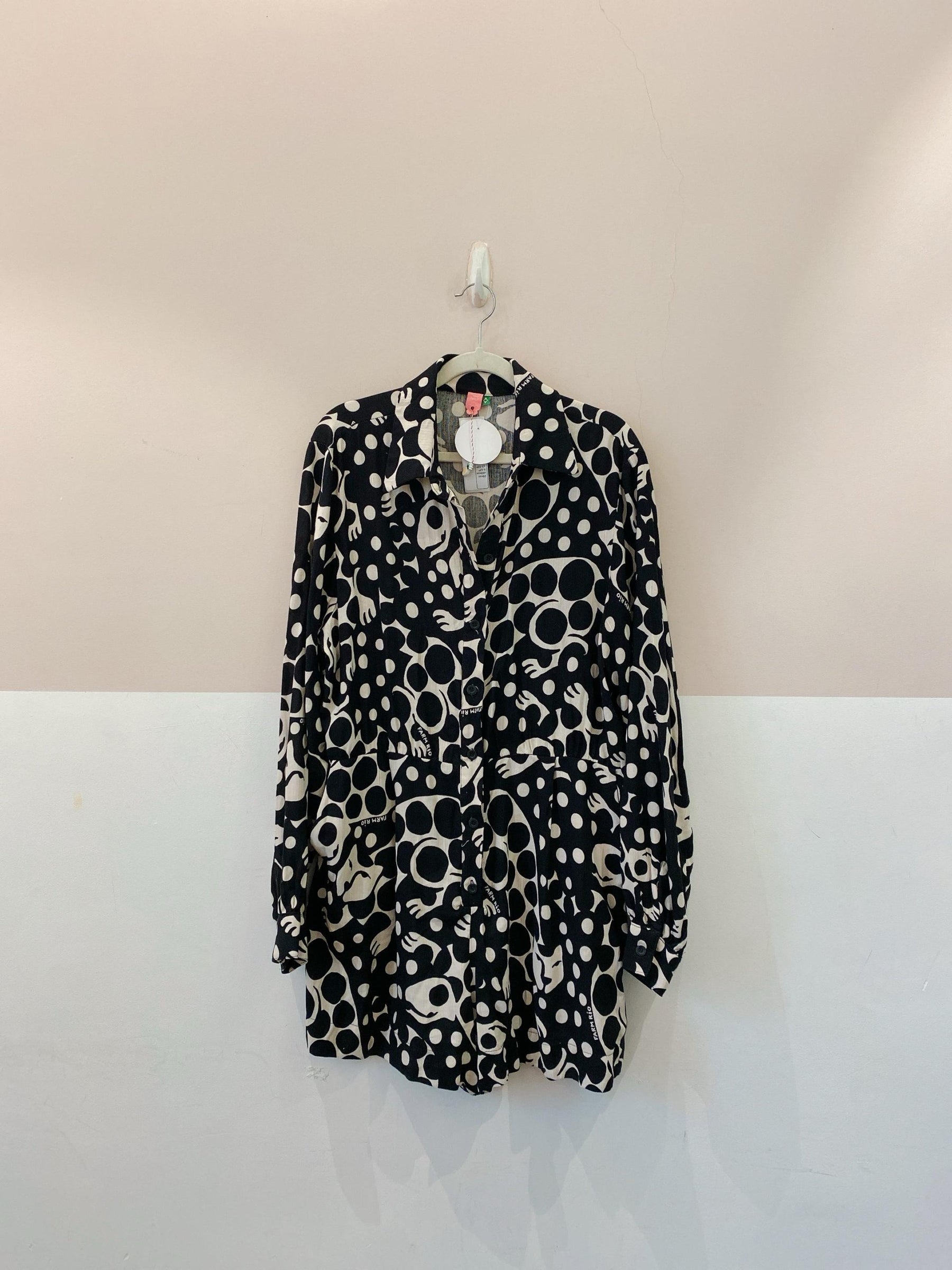 Macaquinho p&b estampa Farm GG