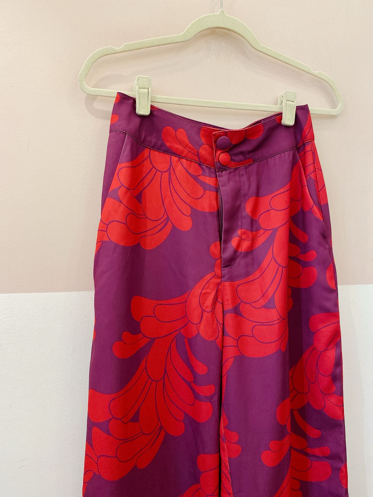 Calça reta estampada Maria Valentina 36