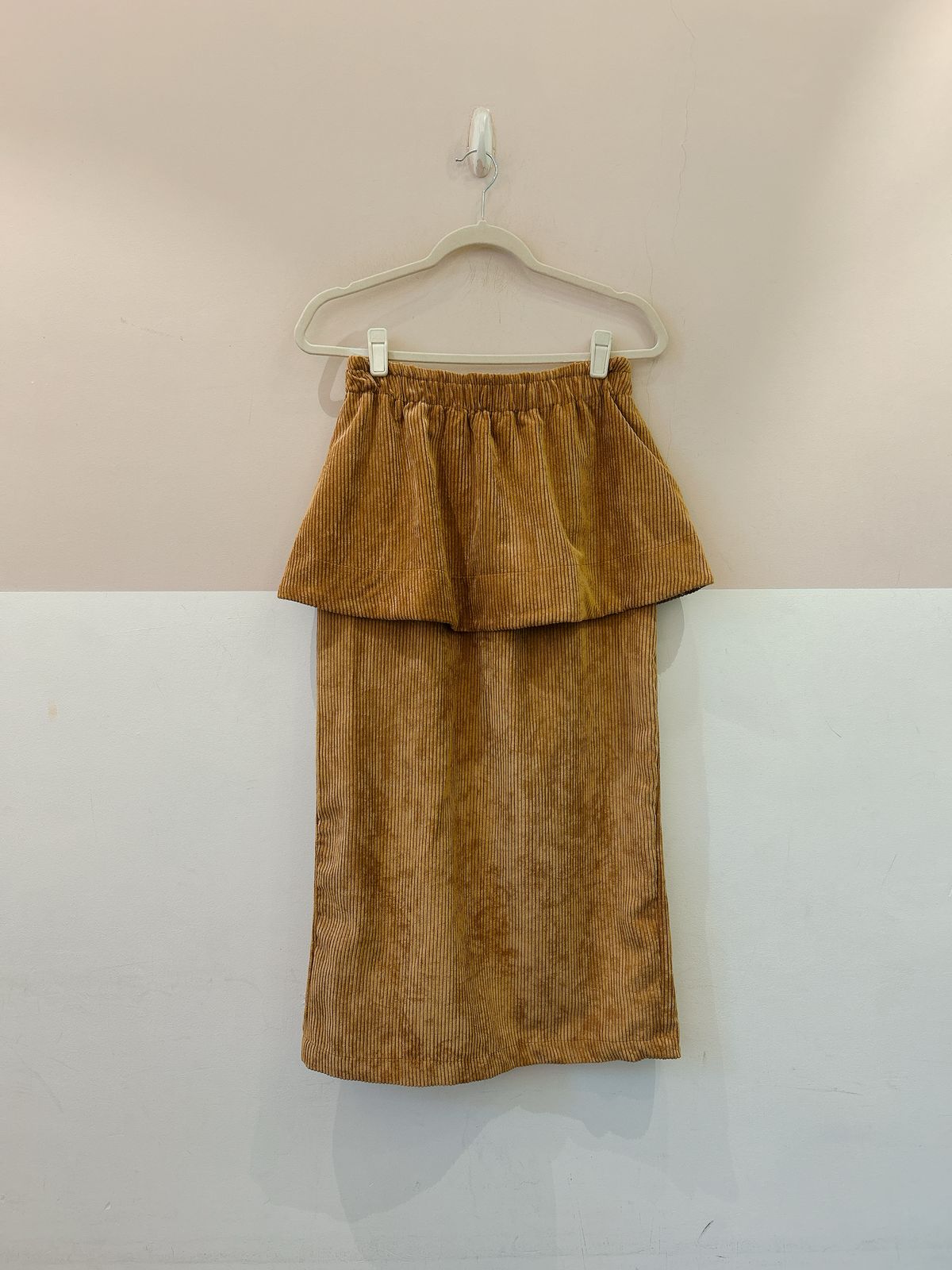 Saia veludo cotelê peplum Valônia Veras M