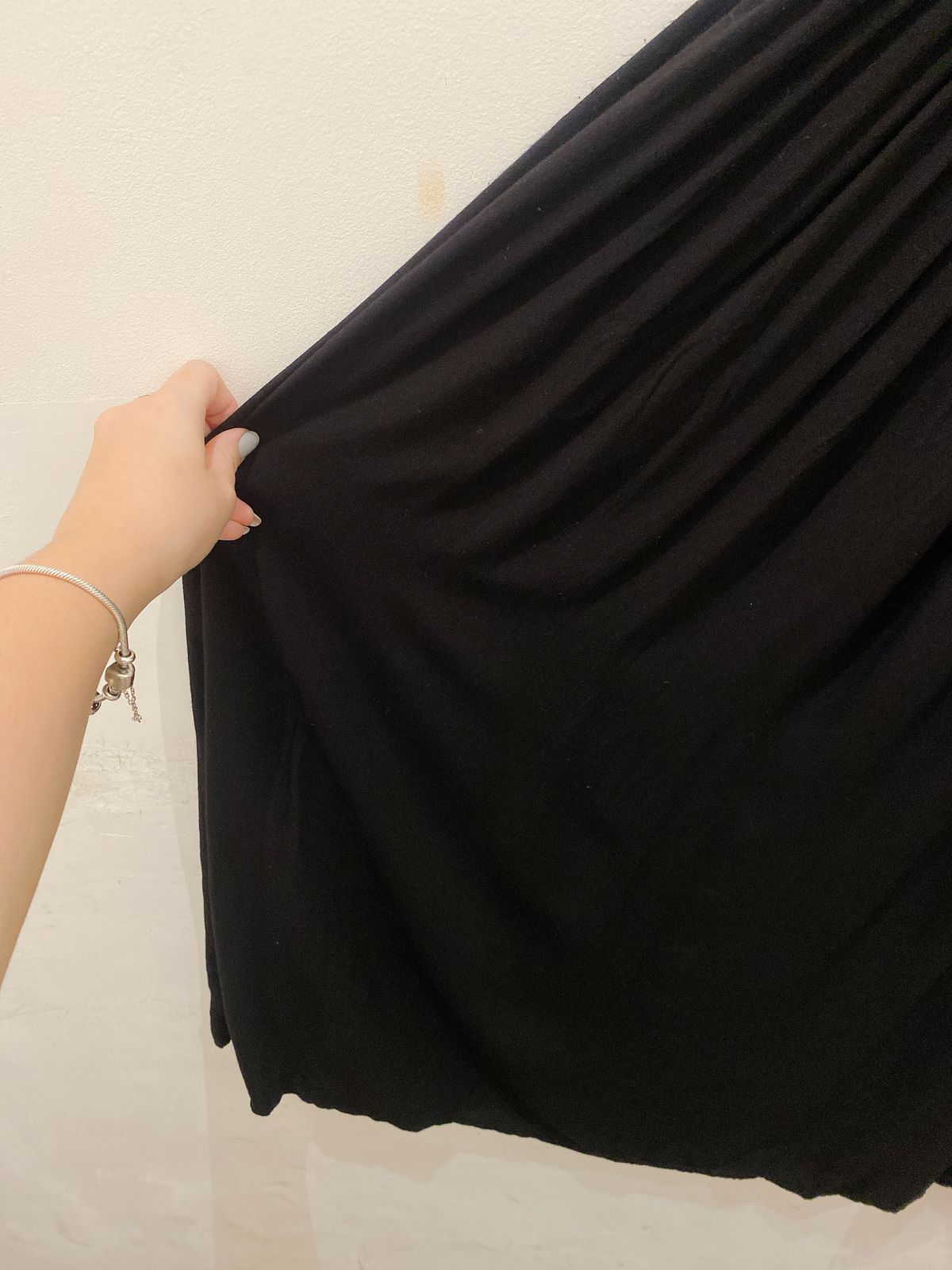 Vestido midi preto Peepou G