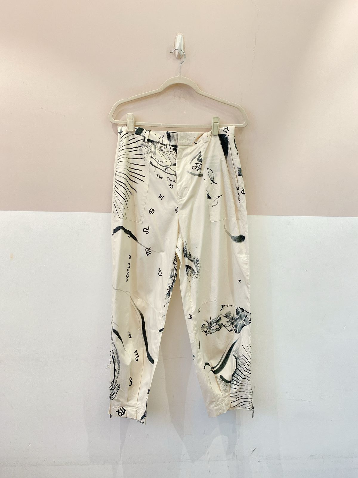 Calça off white estampada Animale 40