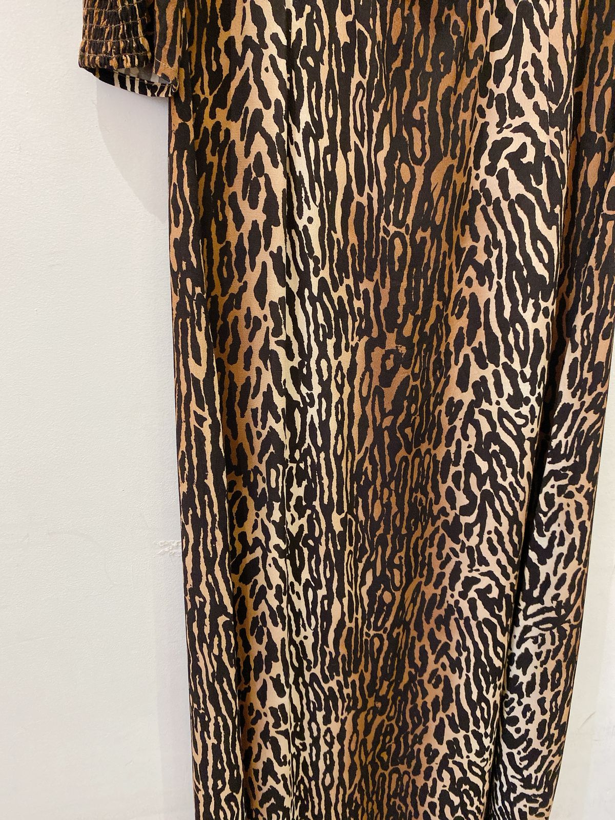 Vestido midi onça Rixo G