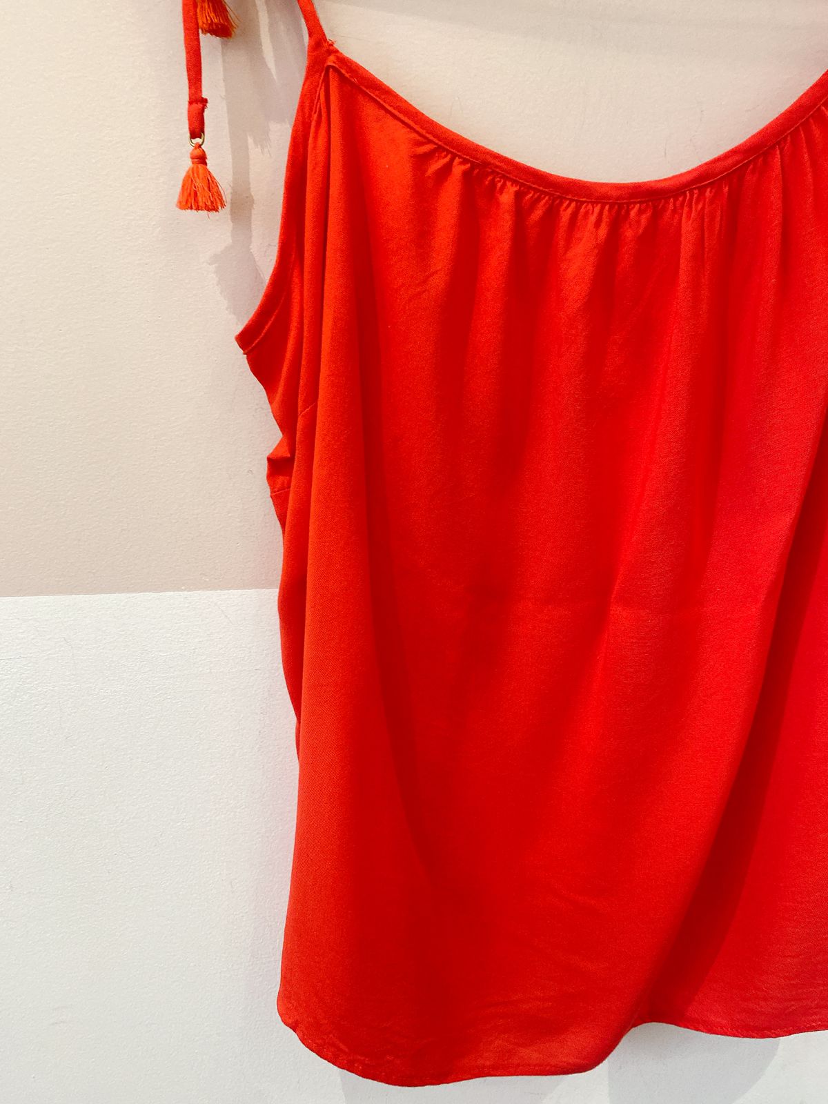 Blusa vermelha alcinha Cantão M