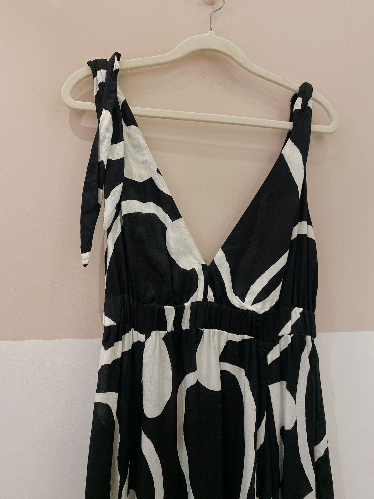 Vestido midi estampado p&b Farm P