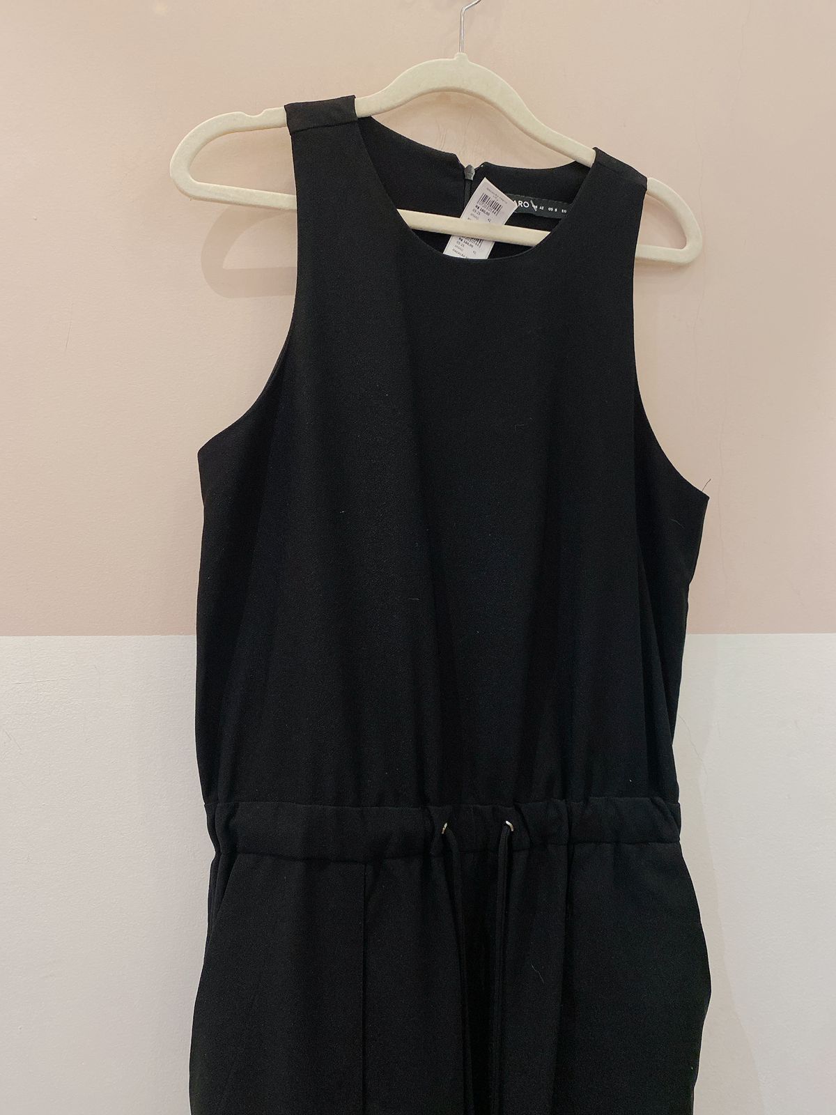 Macacão preto liso Amaro 42