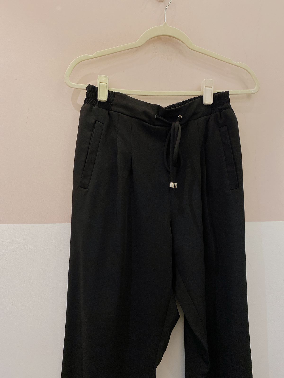 Calça preta básica Amaro 40