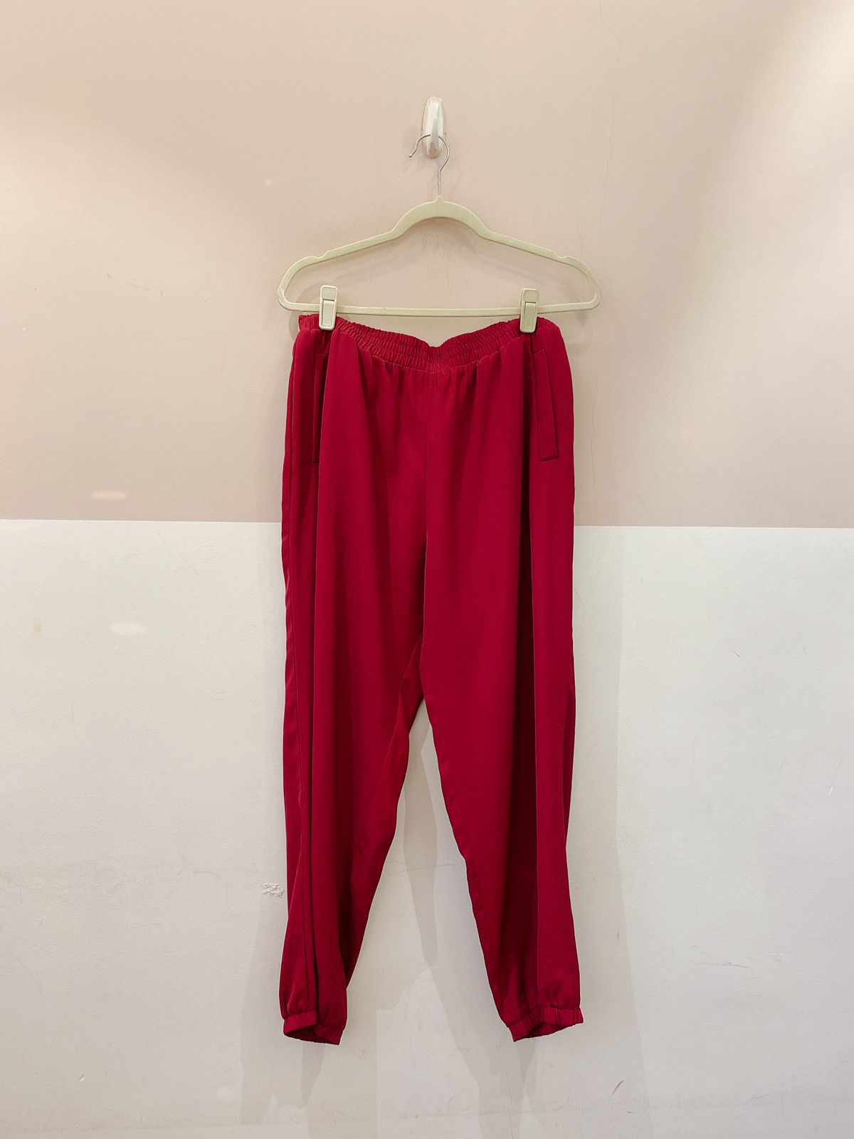 Calça vinho cós elástico Amaro 40