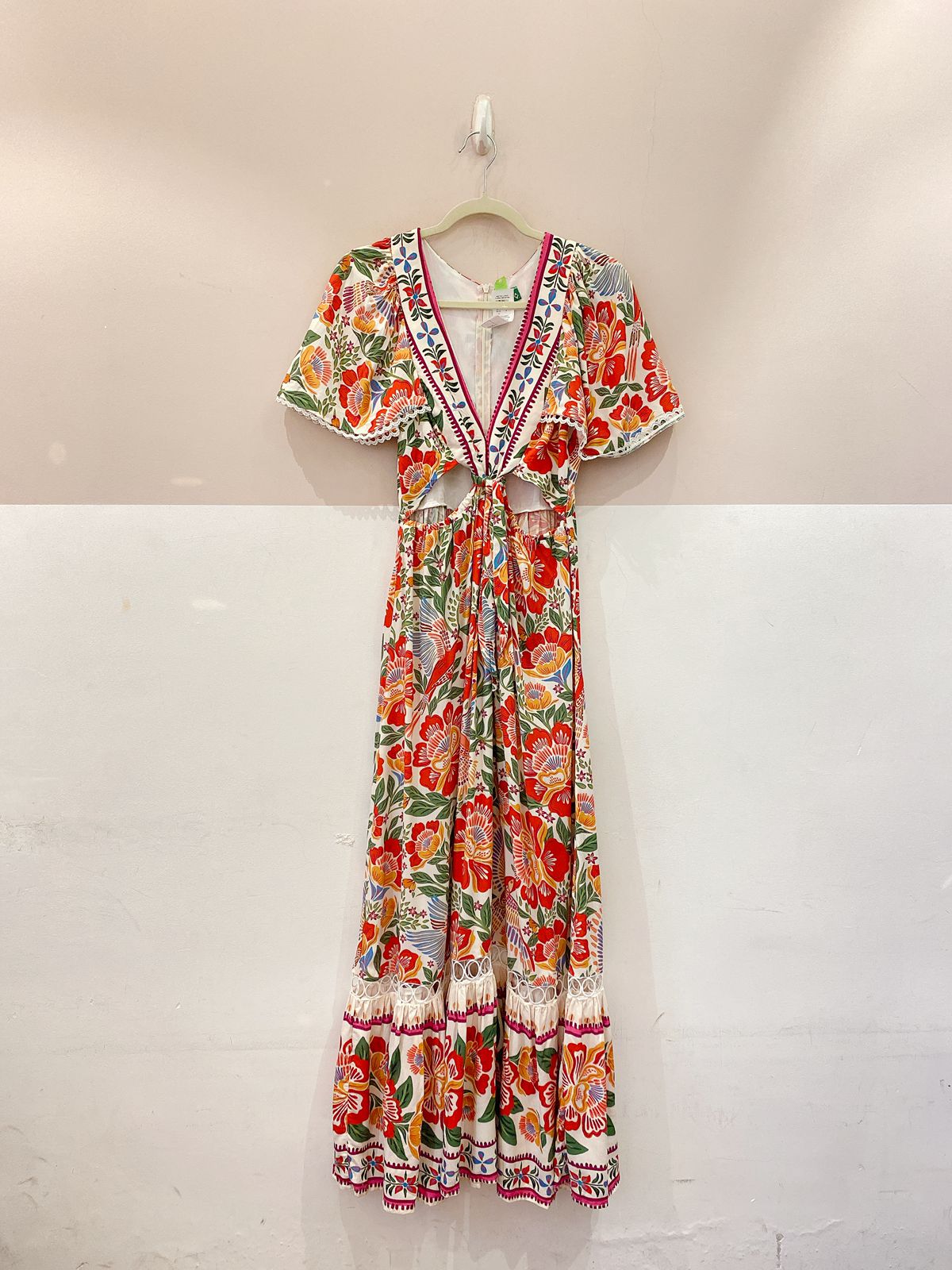 Vestido longo floral recortes Farm P