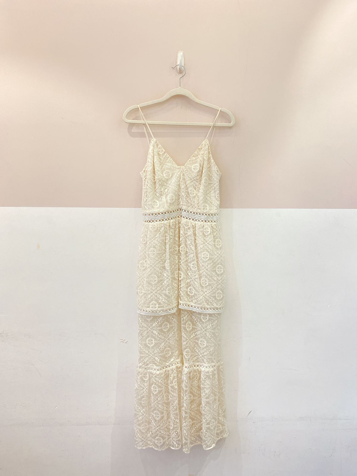 Vestido off renda Le lis blanc 38