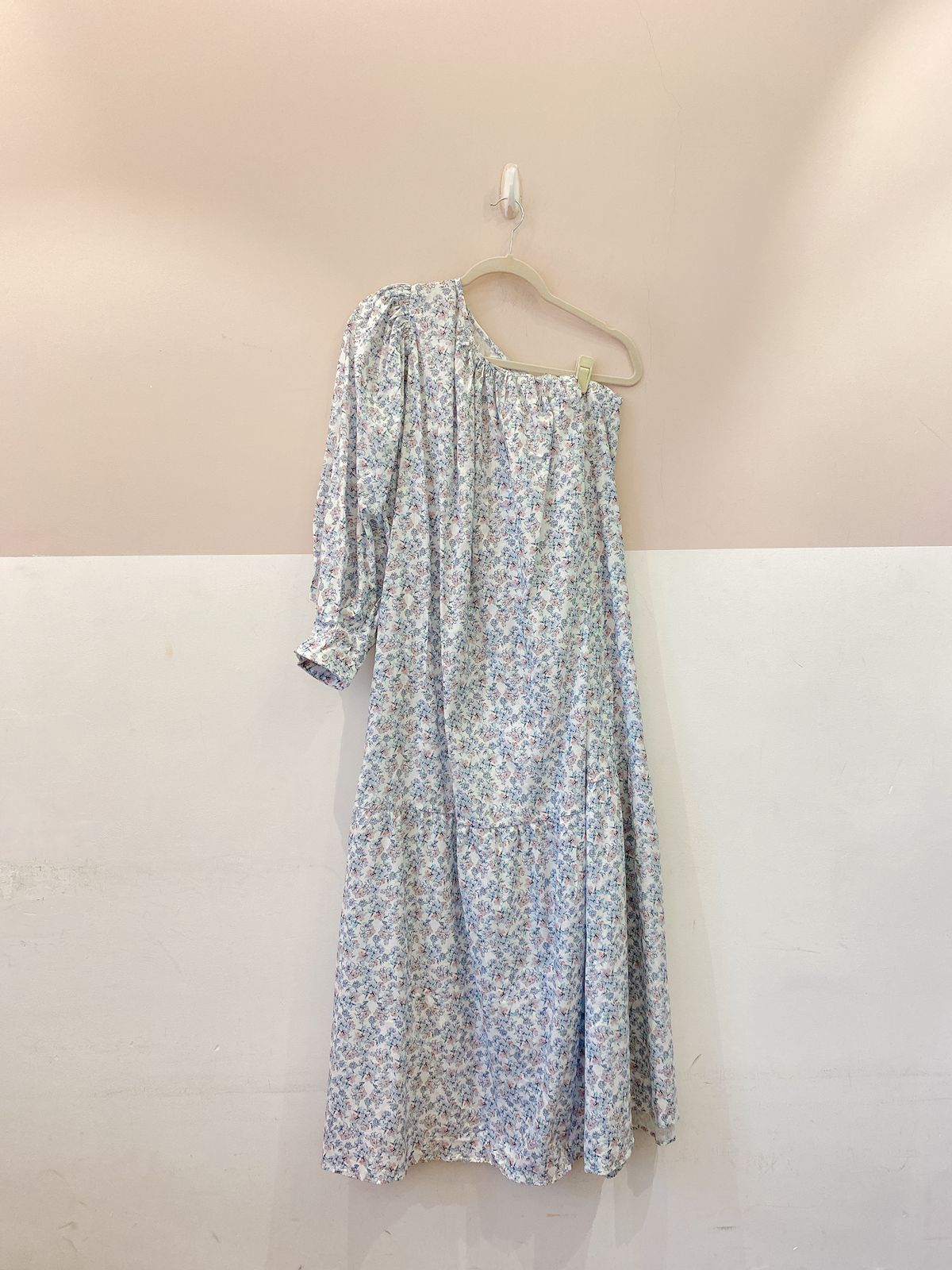 Vestido florido ombro só G