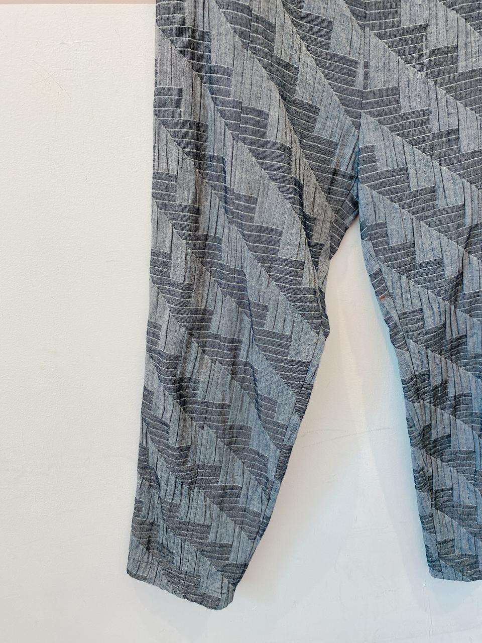 Calça cinza tecido brocado A. Niemeyer 38