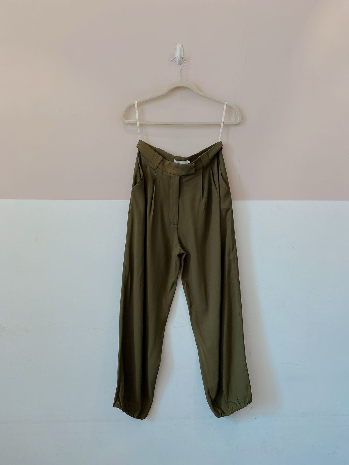 Calça alfaiataria musgo berenice BY NV 36