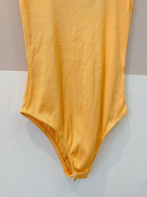 Body canelado coral Pitta M