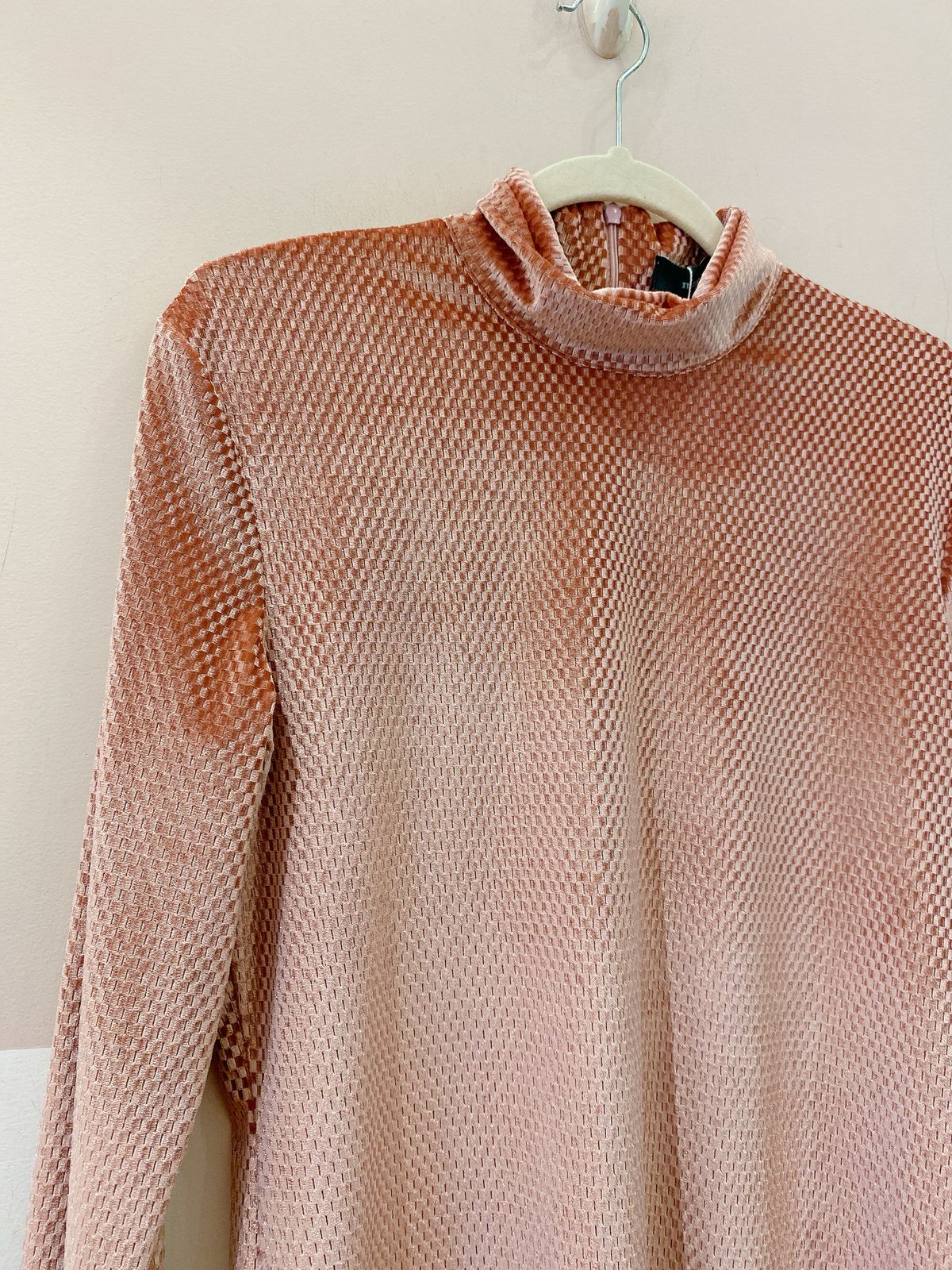 Blusa veludo rosé west side MADNOMAD P