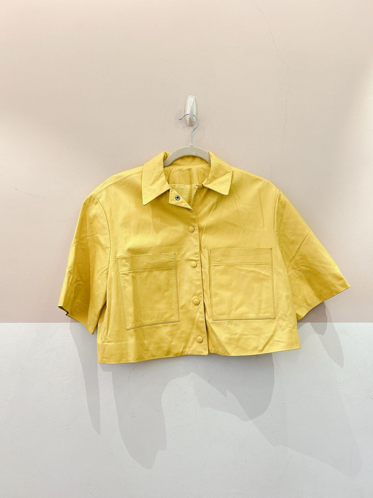 Blusa curta couro amarelo L’Cecci PP