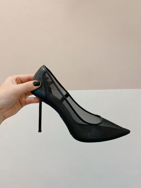 Scarpin preto tela Femme 37