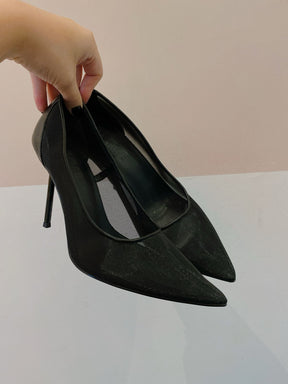 Scarpin preto tela Femme 37