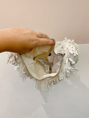 Bolsa miçangas branca Zara