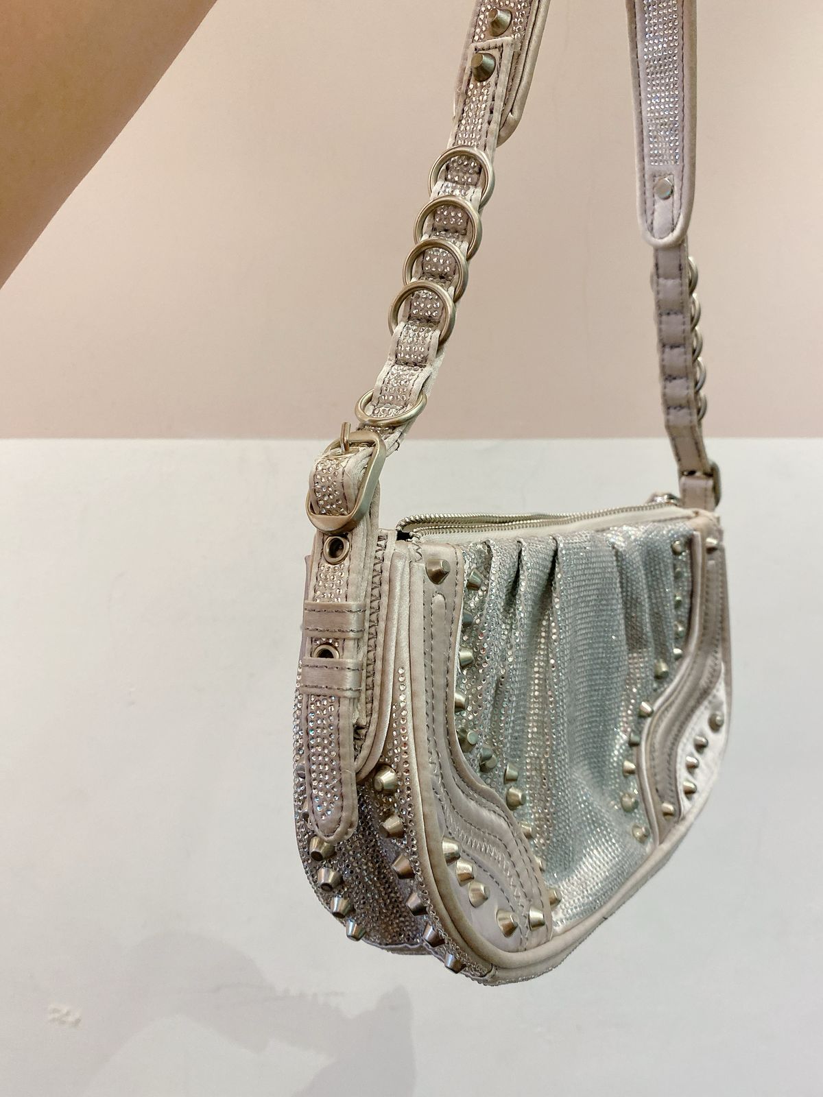 Bolsa brilhosa prata Zara