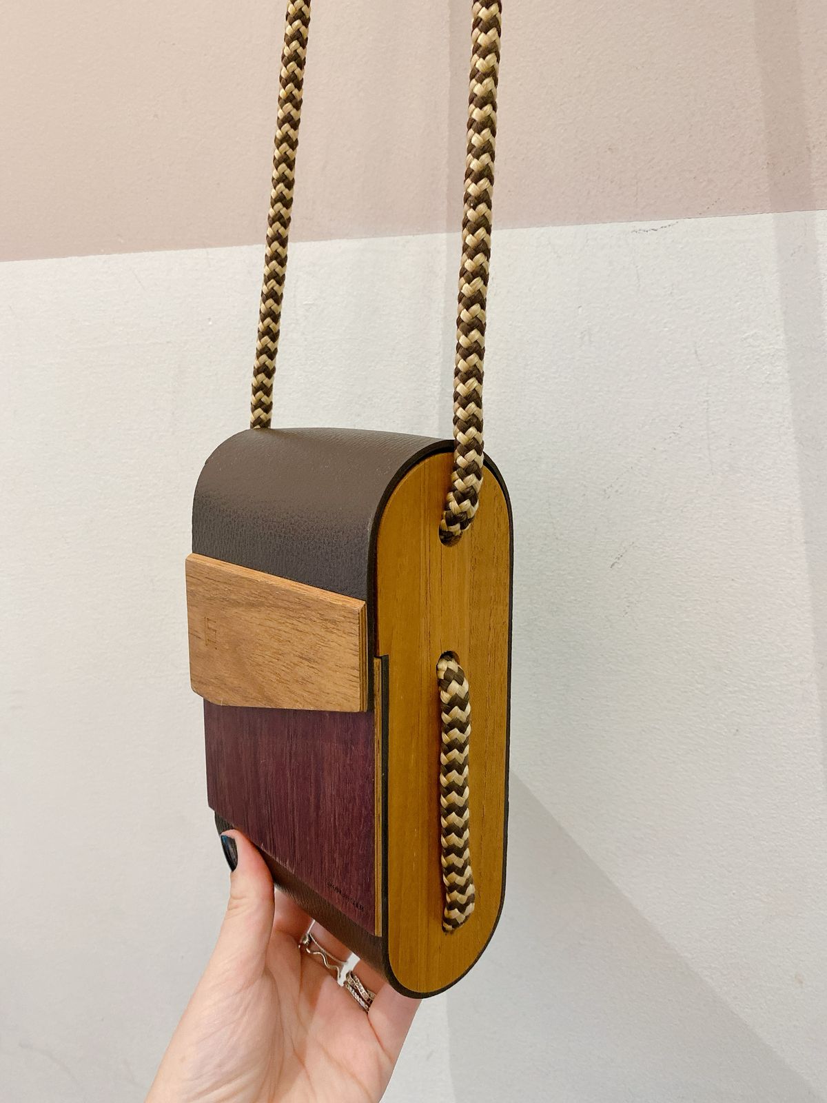 Bolsa vertical madeira Stefano Leggieri