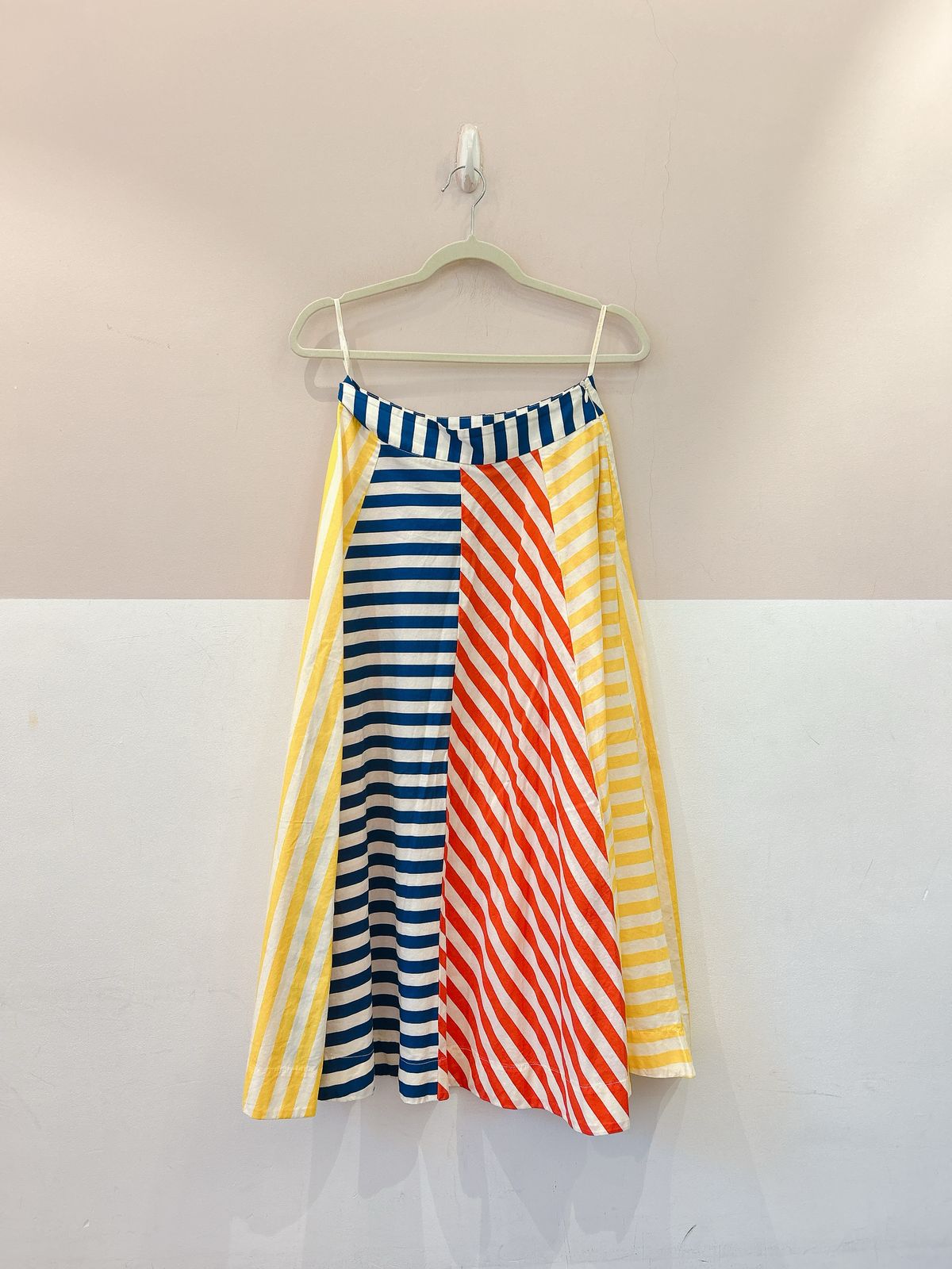 Saia midi listrada Farm P