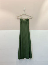 Vestido tomara que caia musgo Pacchi PP