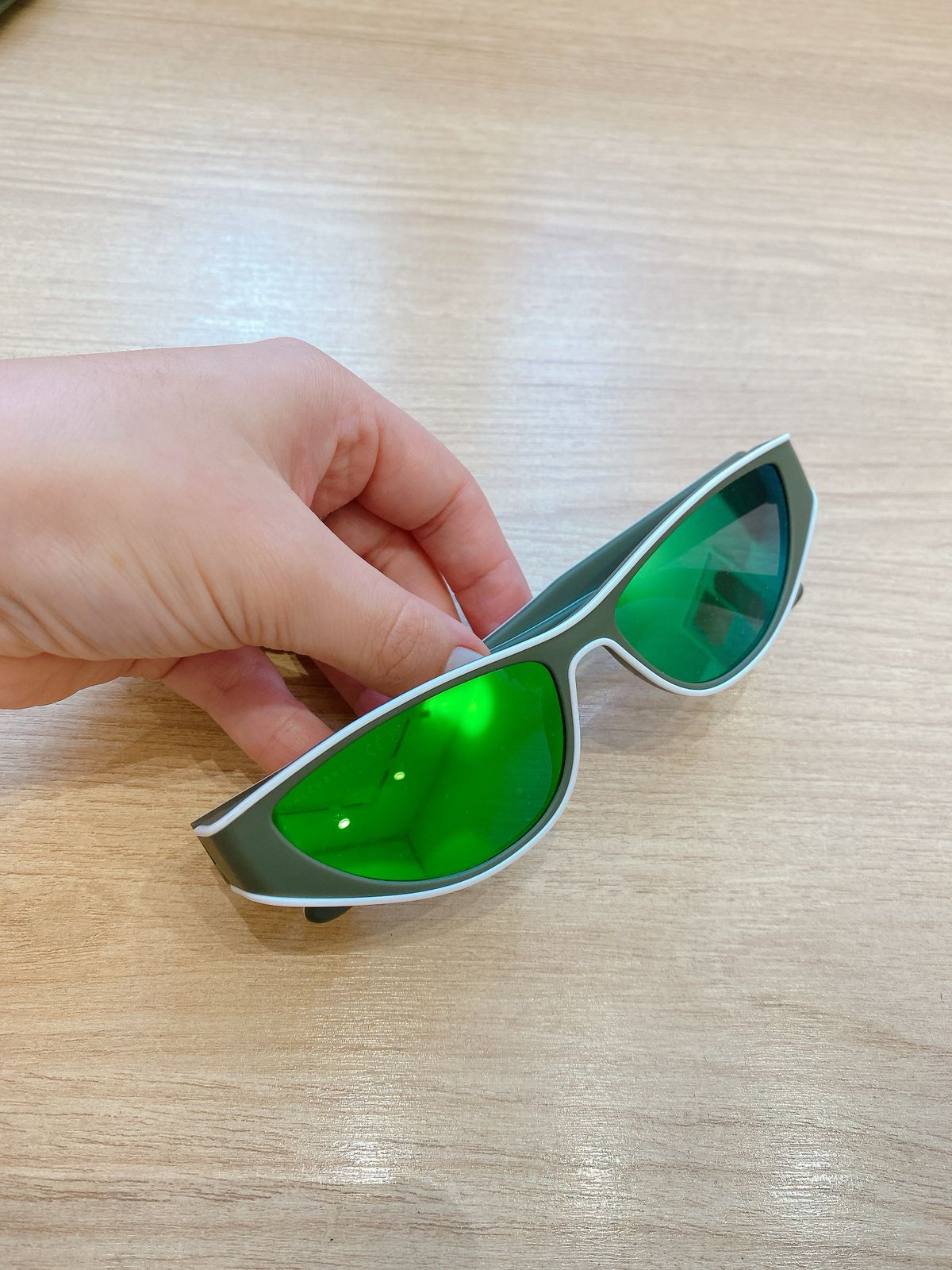 Óculos verde LongChamp