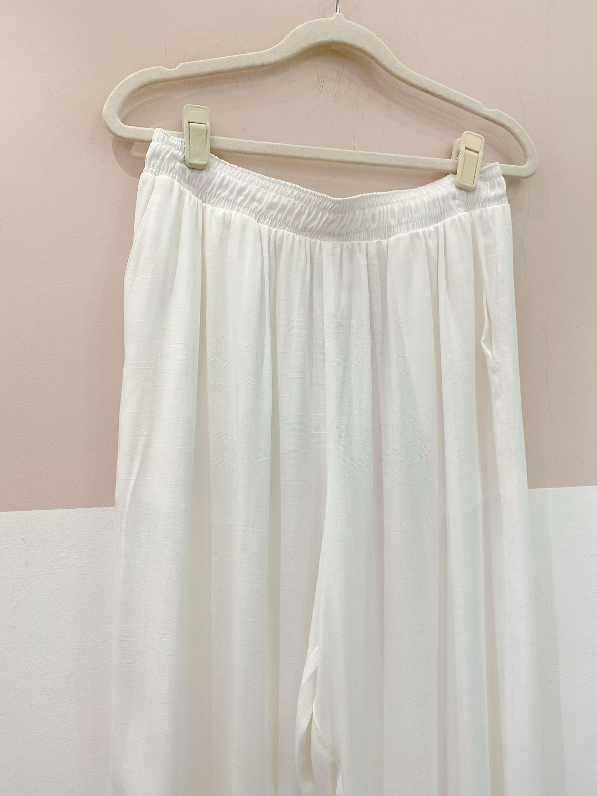 Calça branca Incomum M