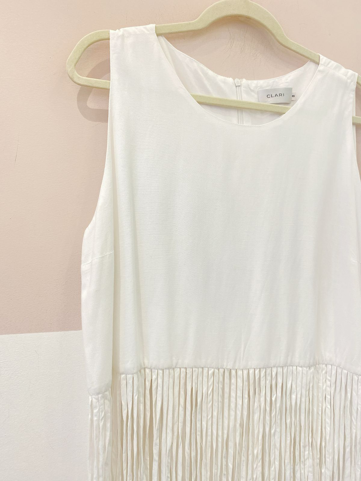 Blusa branca franjas Clari 40