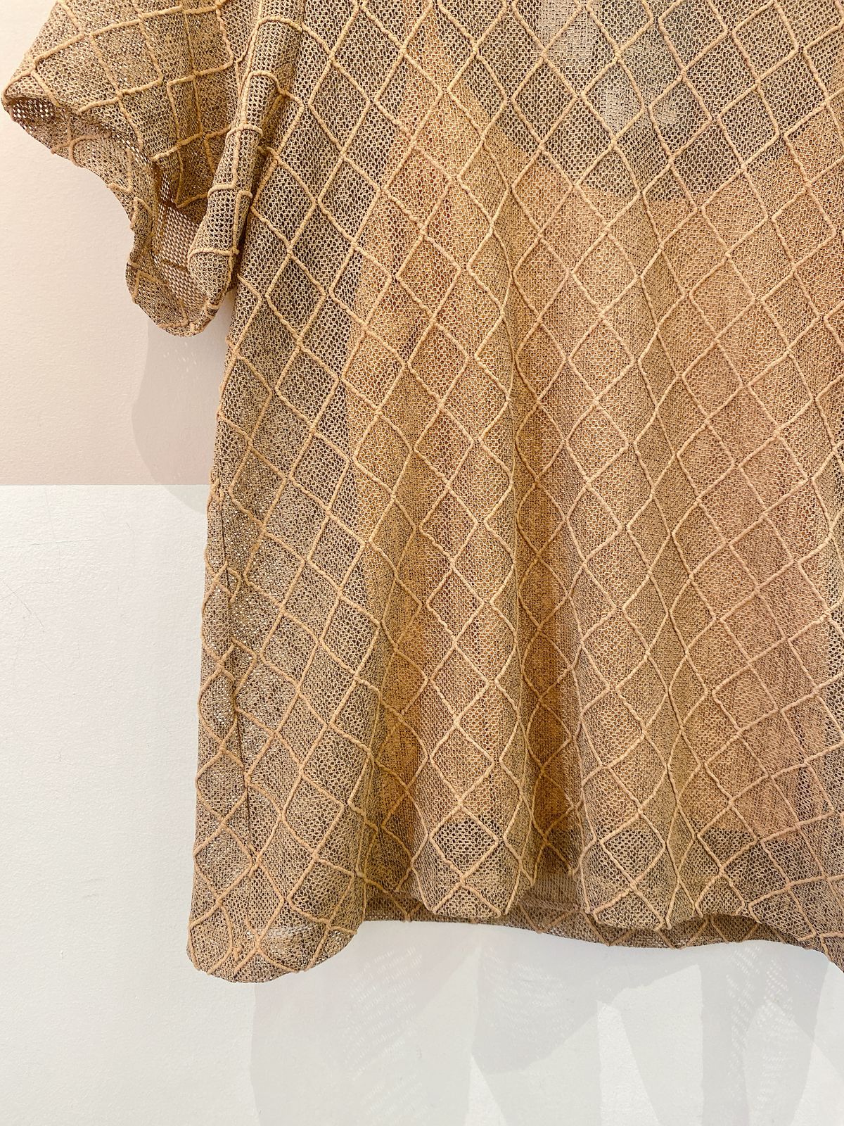 Blusa marrom tecido bordado Ideologic M