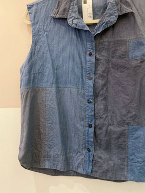 Blusa azul botões Cabana G