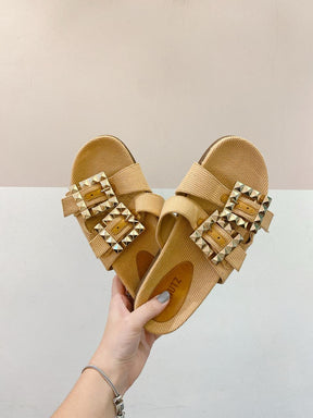 Papete palha fivelas Schutz 37