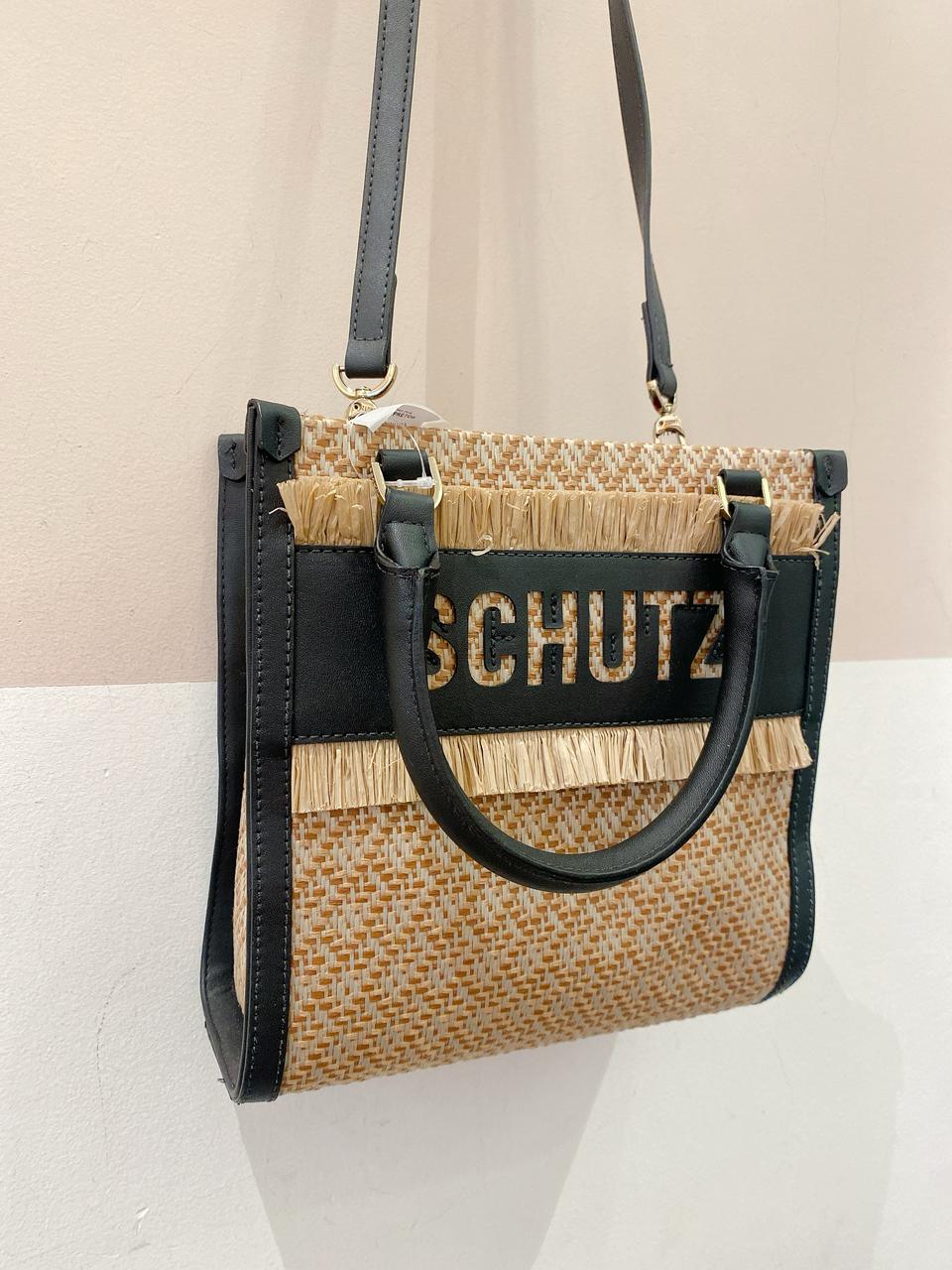 Bolsa palha detalhes pretos Schutz