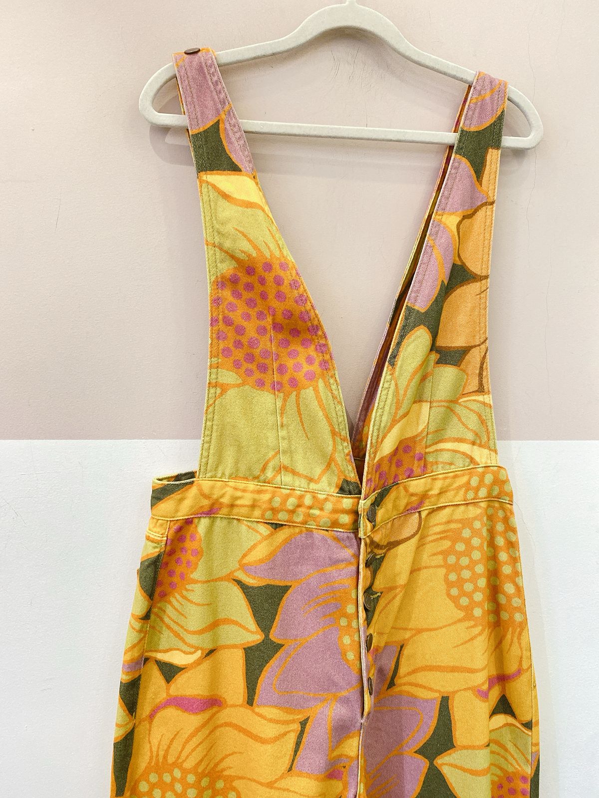 Jardineira sarja estampada Farm 40