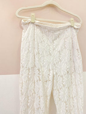 Calça branca renda Farm M