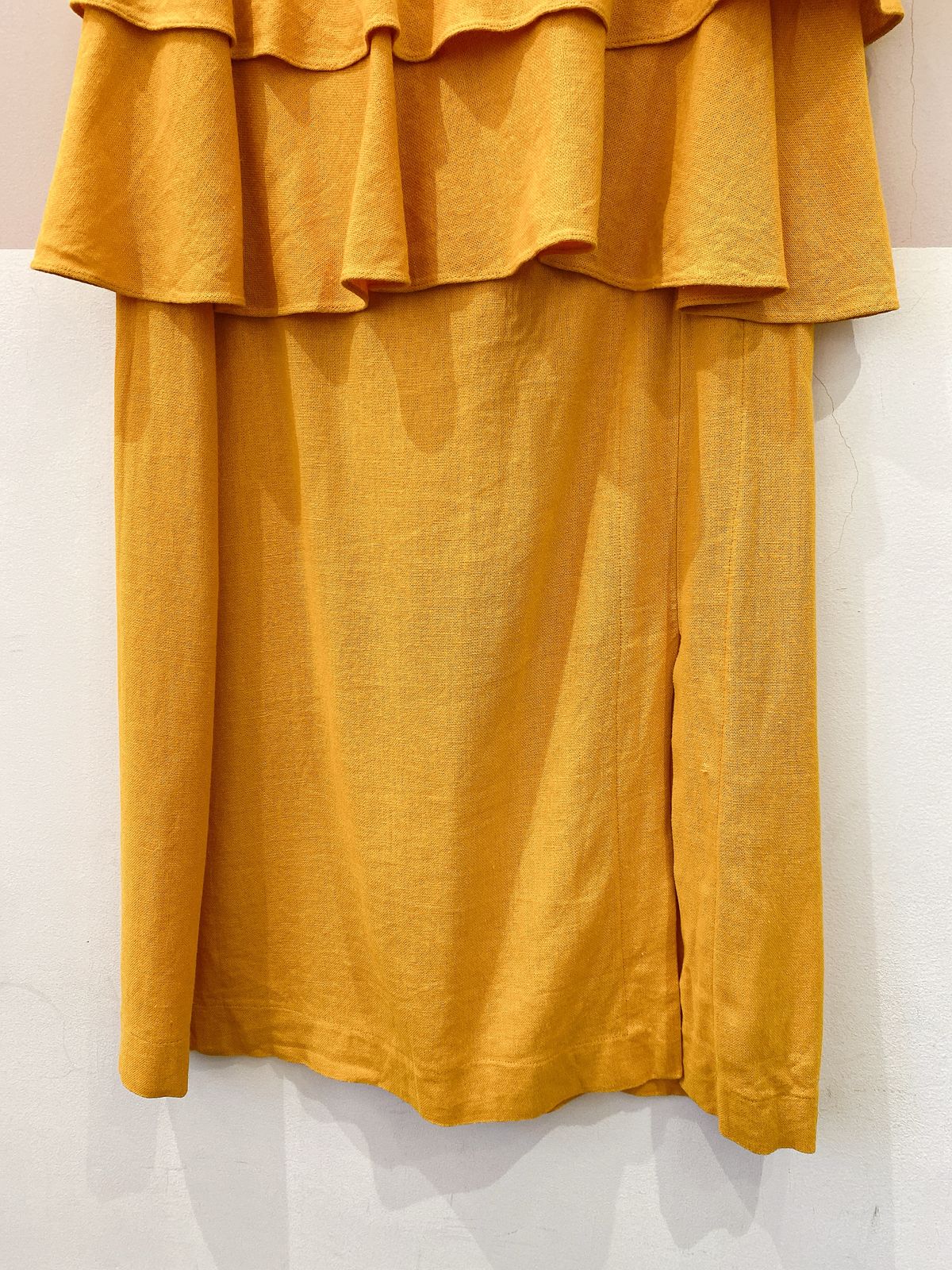 Saia midi mostarda peplum BY NV 36