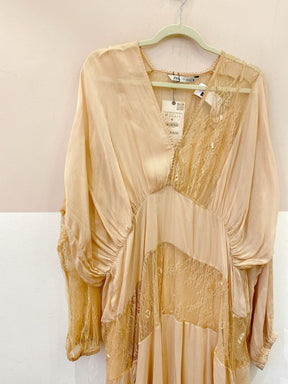 Vestido longo bege renda Zara M