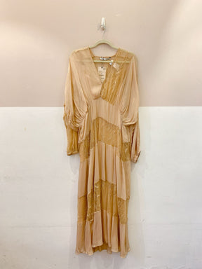 Vestido longo bege renda Zara M