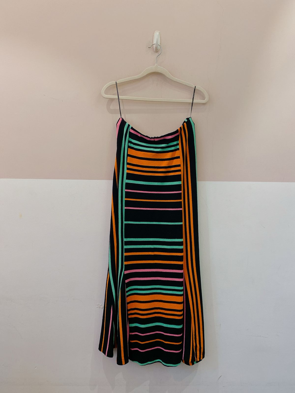 Saia midi preta listrada Maria Filó G