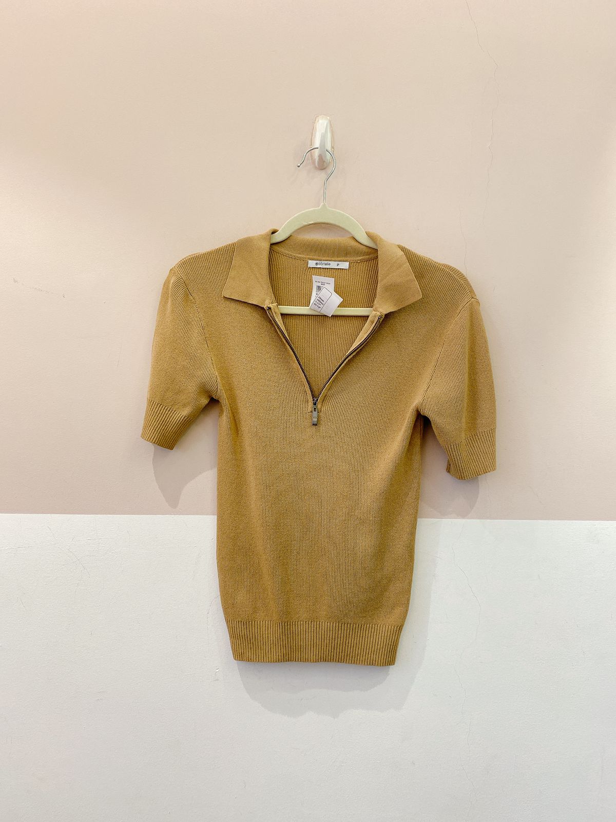 Blusa tricot gola bege Renner P