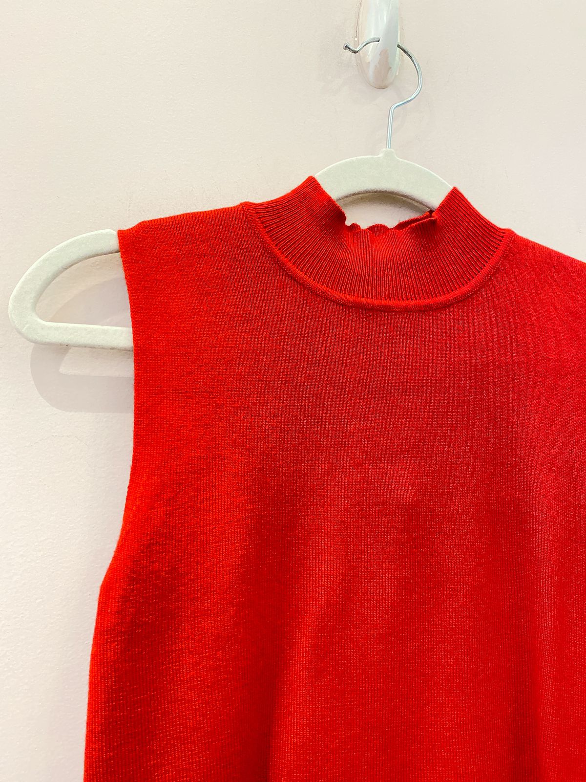 Blusa tricot vermelha C&A P