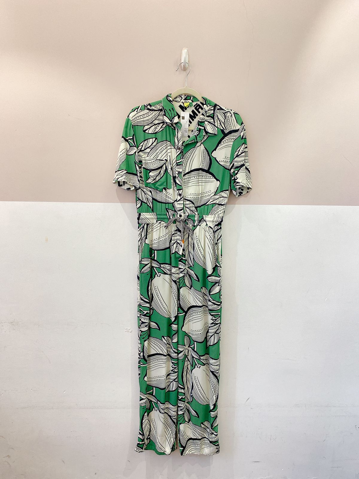 Macacão verde estampa folhas Farm P