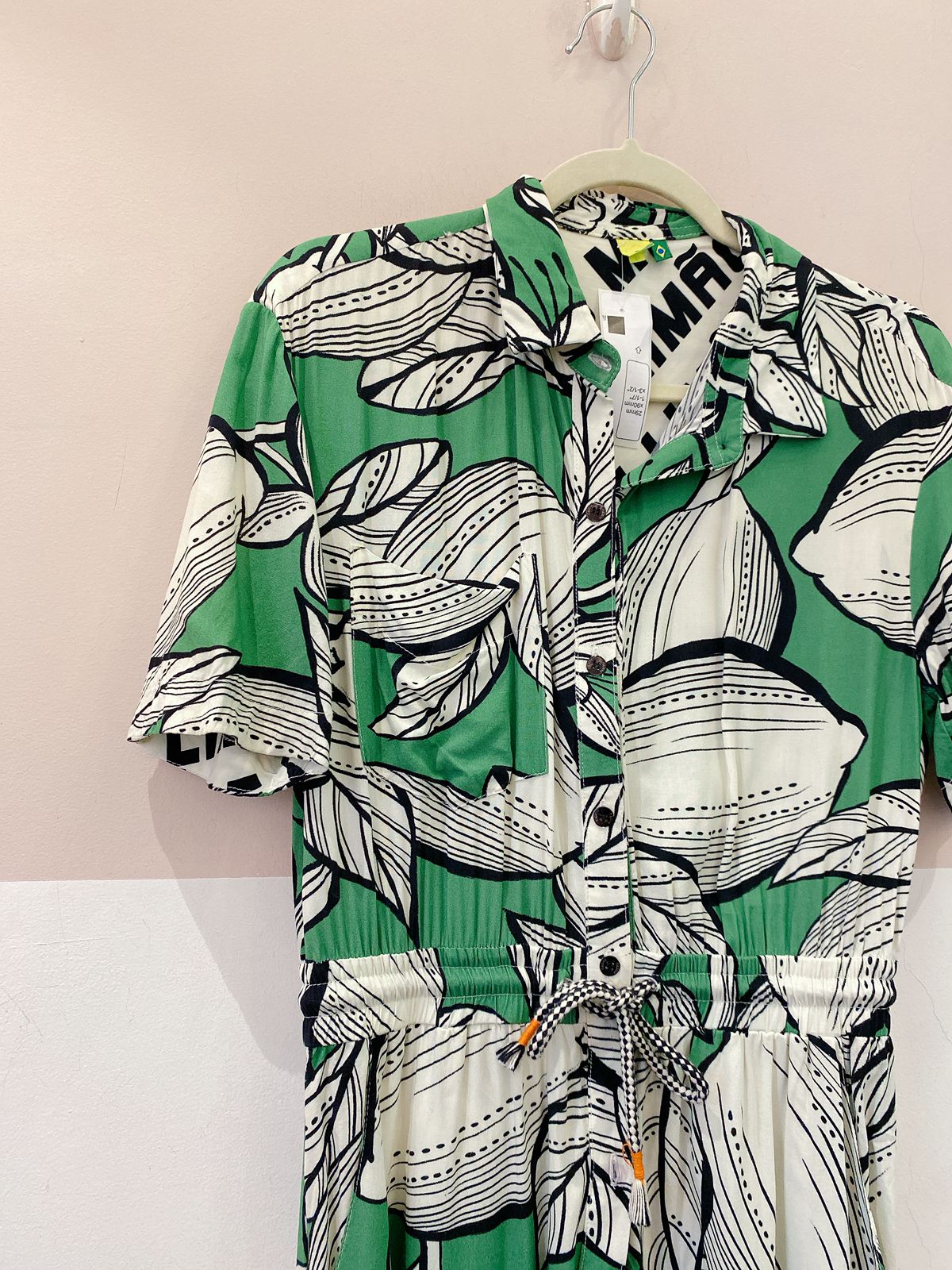 Macacão verde estampa folhas Farm P