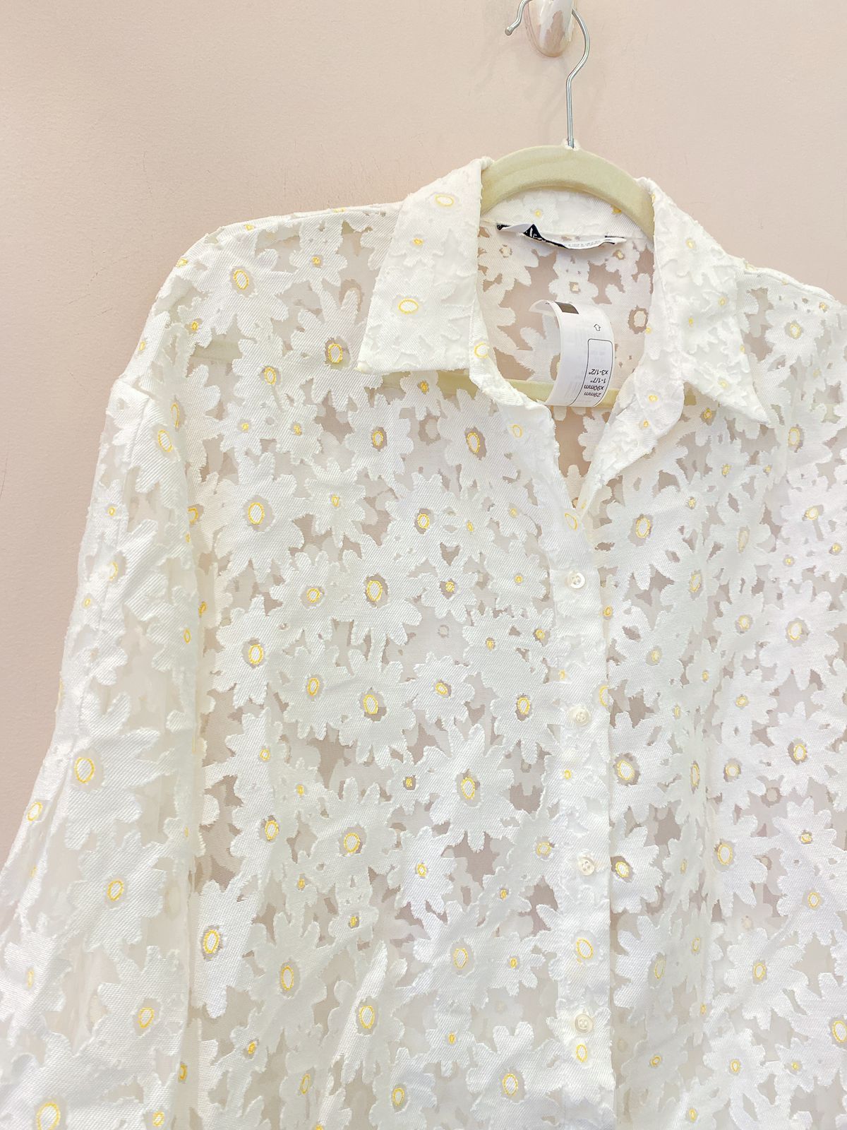 Camisa margaridas branca Zara P