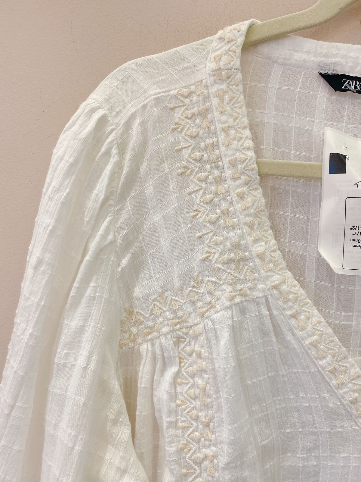 Bata branca bordados Zara M