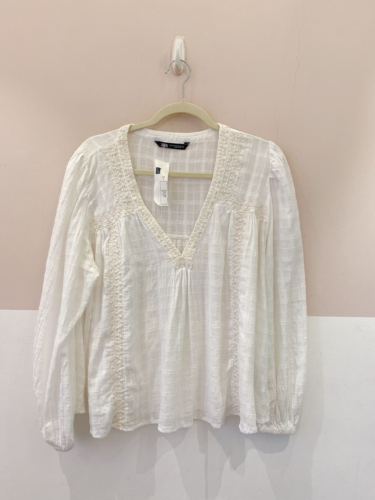Bata branca bordados Zara M