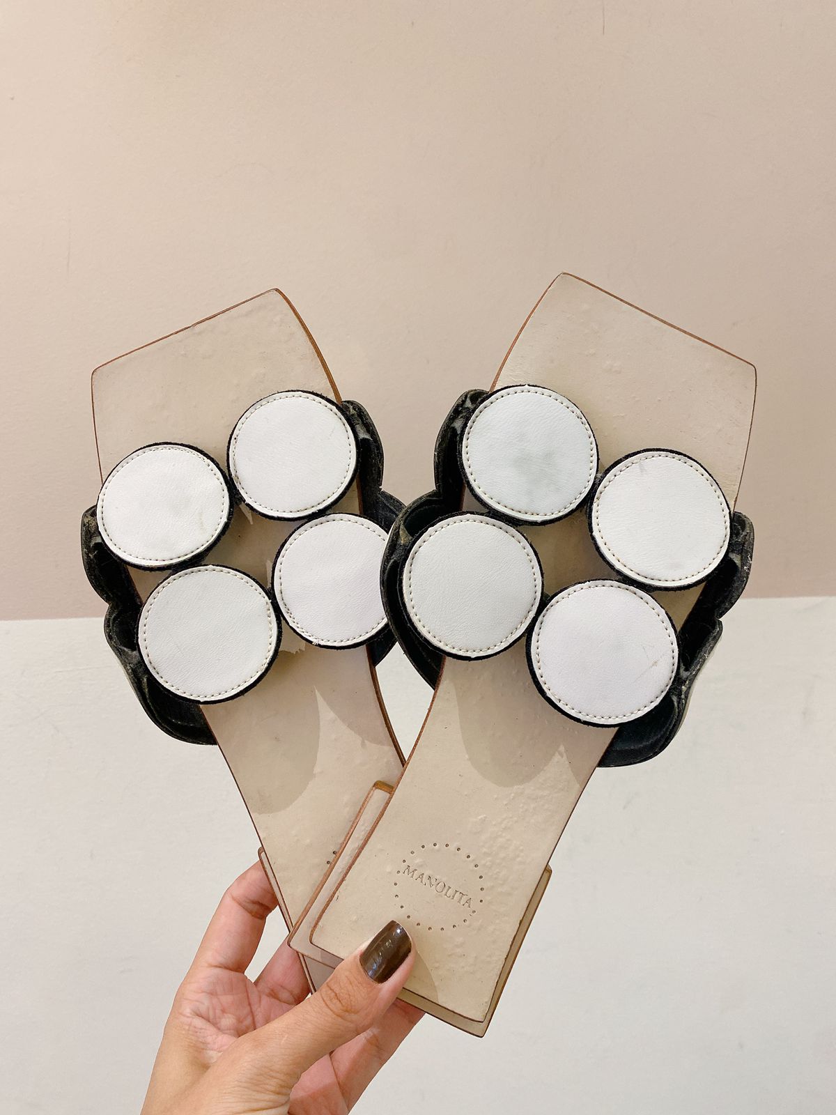 Rasteira bolas p&b Manolita 37